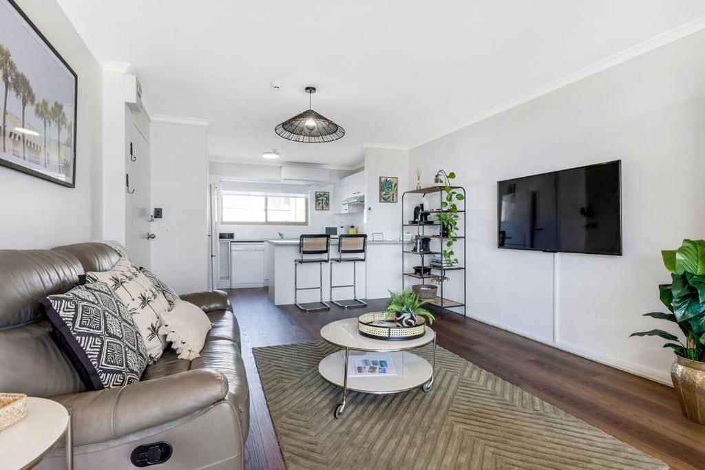 Kalua Holiday Apartments Maroochydore Extérieur photo